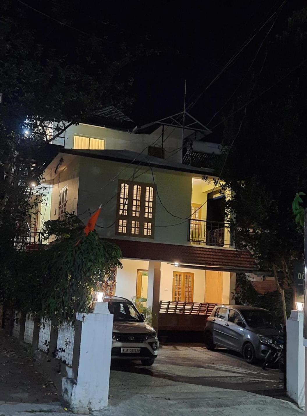 Oriole Homestay Thekkady Eksteriør billede